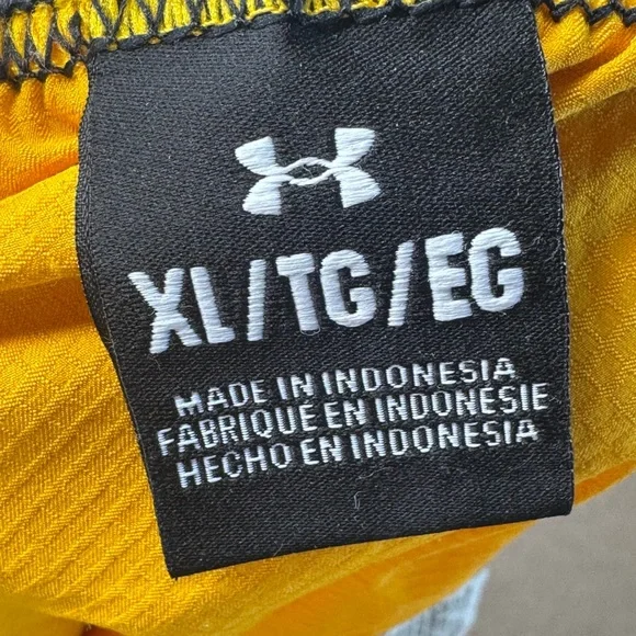 Under Armour Men’s Yellow Loose Fit Training Shorts XL - Picture 2 of 3